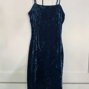 Elegant Navy Velvet Dress
